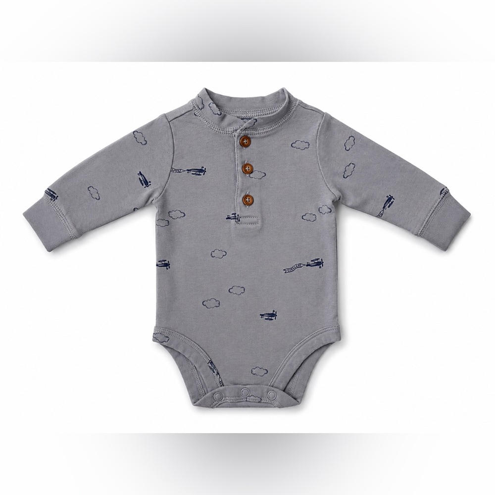 Blue Long Sleeve Carter’s Bodysuit with Airplane and Cloud Print ☁️🩵
